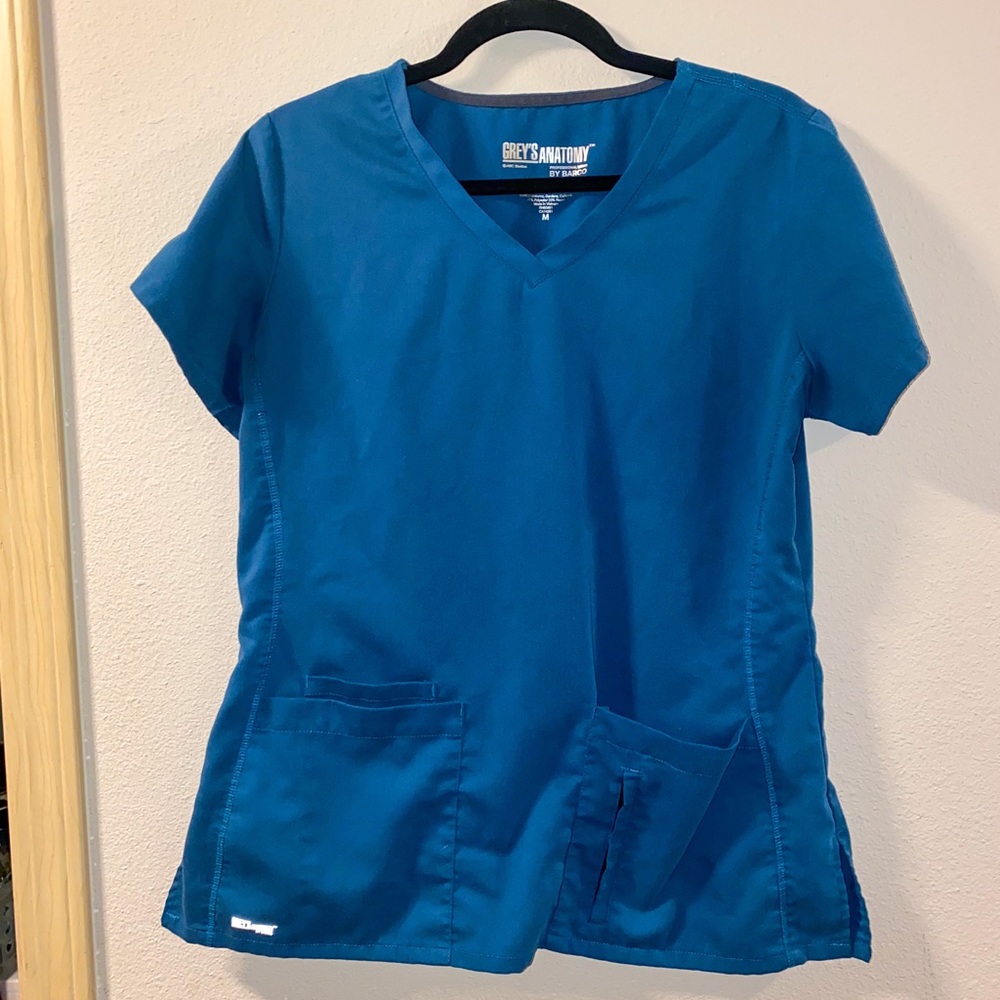 Grey's Anatomy Active V-Neck Scrub Top M
